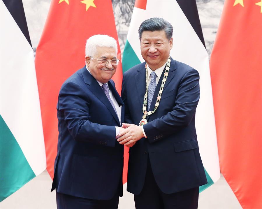 习近平同巴勒斯坦国总统阿巴斯举行会谈.jpg